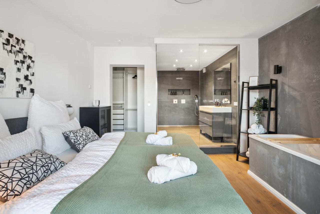 Design-Apartment - Bochum Zentrum - 2 Balkons - 118M2 - Netflix Kültér fotó