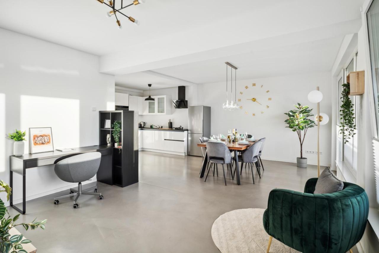 Design-Apartment - Bochum Zentrum - 2 Balkons - 118M2 - Netflix Kültér fotó